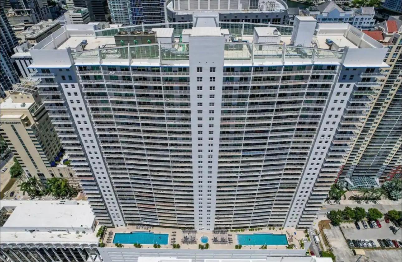 Centric Modern 40Thfloor Brickell Condo Free Parking By Palermo Home Маямі Екстер'єр фото